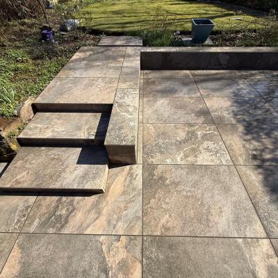 Patios 25 28